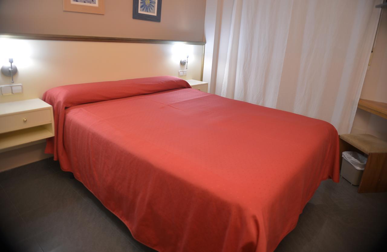 Hotel Velilla فيليّا ذي سان أنتون المظهر الخارجي الصورة