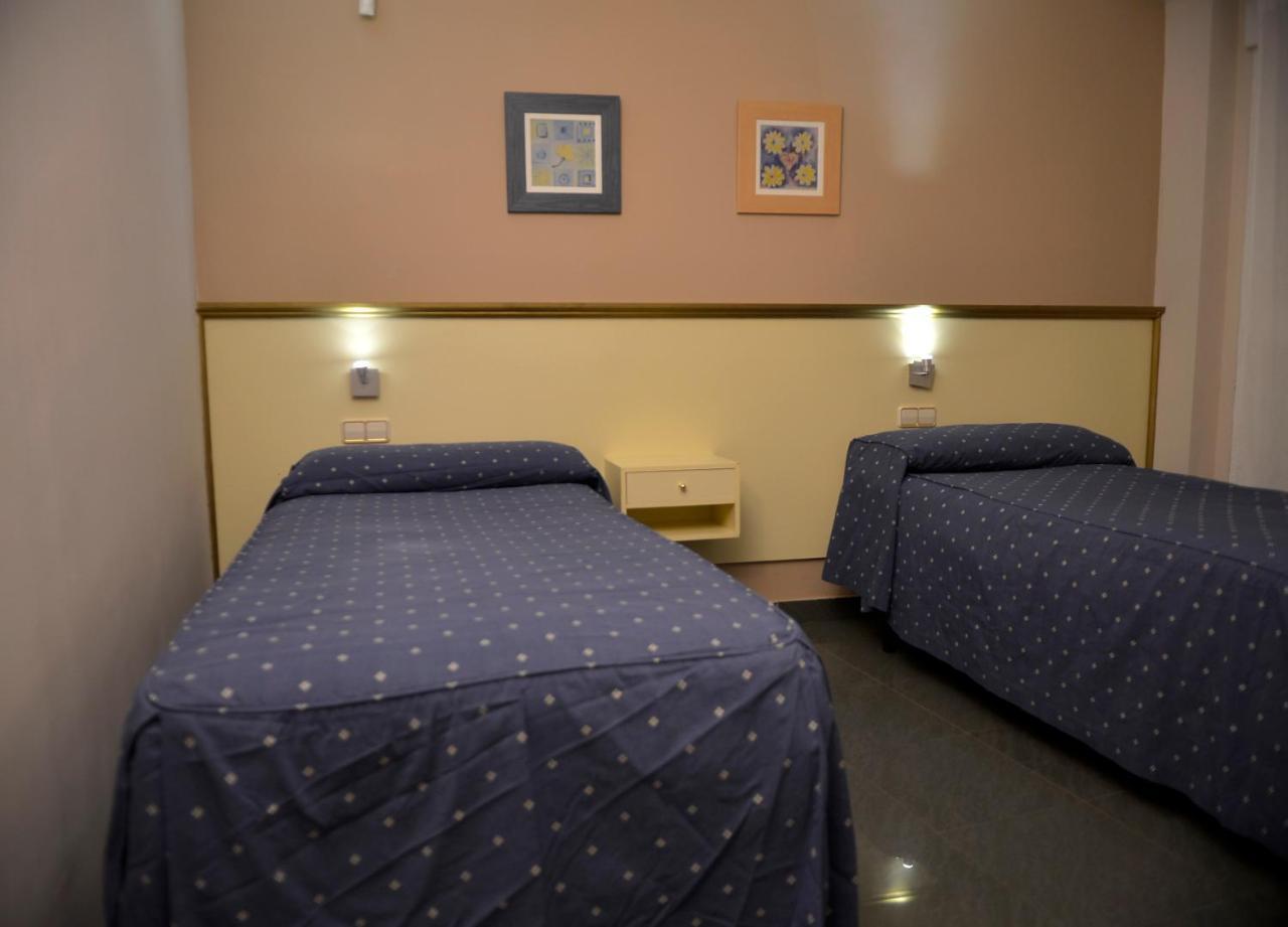 Hotel Velilla فيليّا ذي سان أنتون المظهر الخارجي الصورة