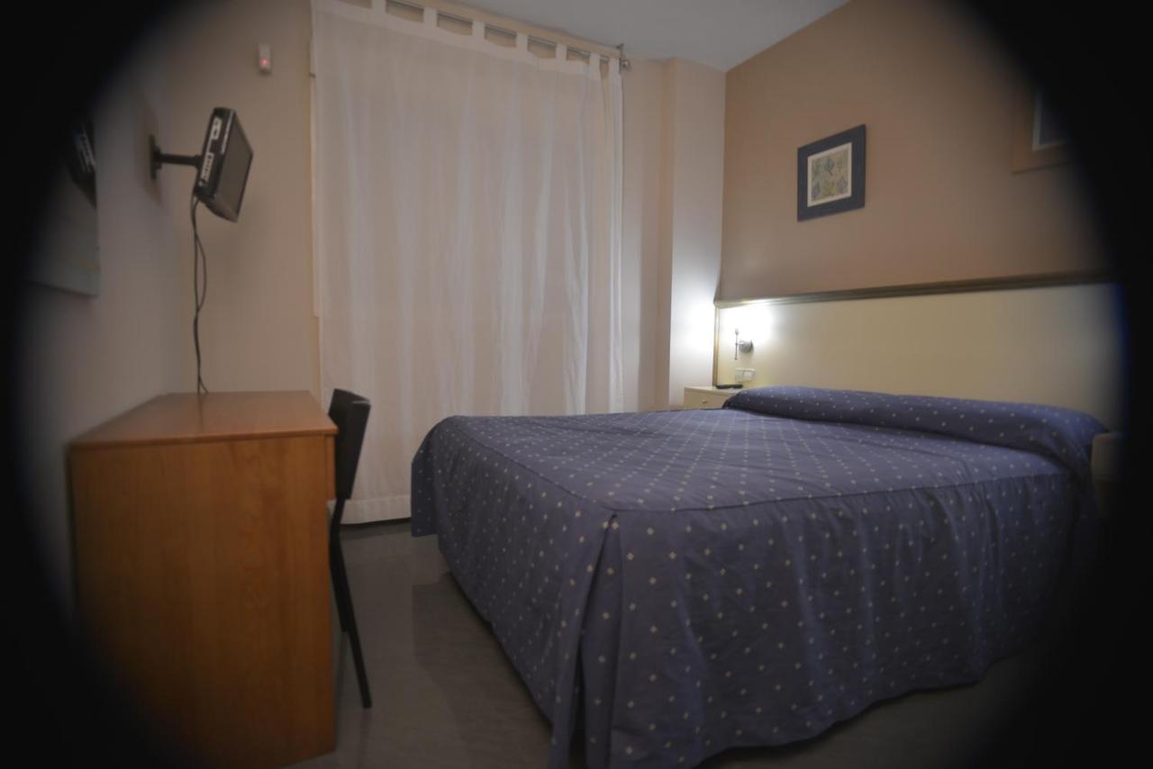 Hotel Velilla فيليّا ذي سان أنتون المظهر الخارجي الصورة